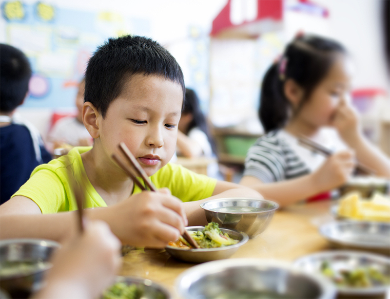 Cung cấp suất ăn cho trường học đáp ứng các tiêu chí sạch ngon và an toàn