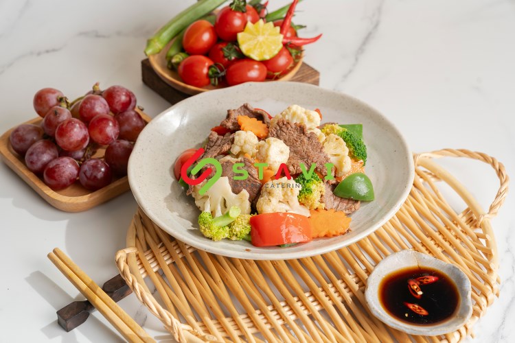 Cách làm bò xào rau củ thơm ngon, bổ dưỡng