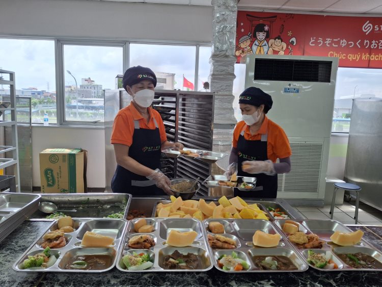 STAVI 是专为各工厂、办公室、学校供餐的可靠单位 STAVI 是专为各工厂、办公室、学校供餐的可靠单位