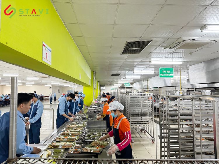 STAVI - đơn vị uy tín hàng đầu cung cấp suất ăn công nghiệp tại Việt Nam