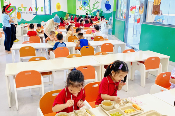 小学学校配餐的营养搭配