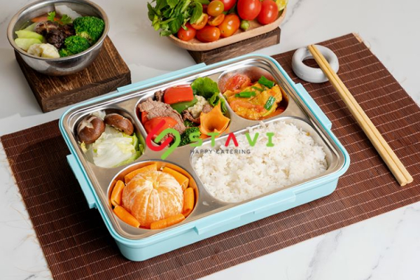 Tầm quan trọng của dịch vụ suất ăn công nghiệp đối với doanh nghiệp