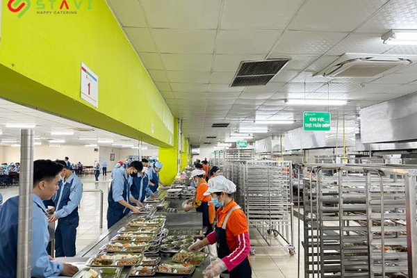 Top 4 suất ăn công nghiệp tại Bình Dương uy tín chất lượng